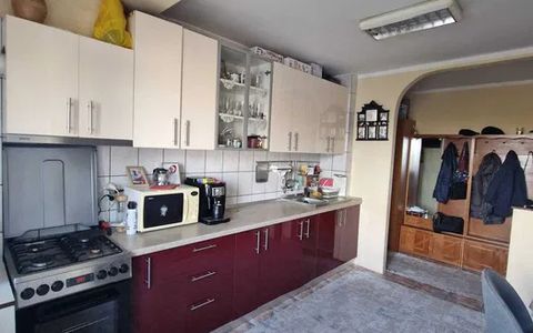 Apartament 2 camere decomandate, Intre Lacuri