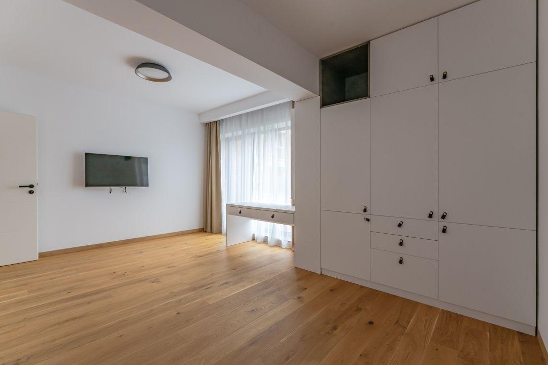 Apartament 4 camere cu terasă 104 mp și priveliște spre Tâmpa – fotografia 20 din 23