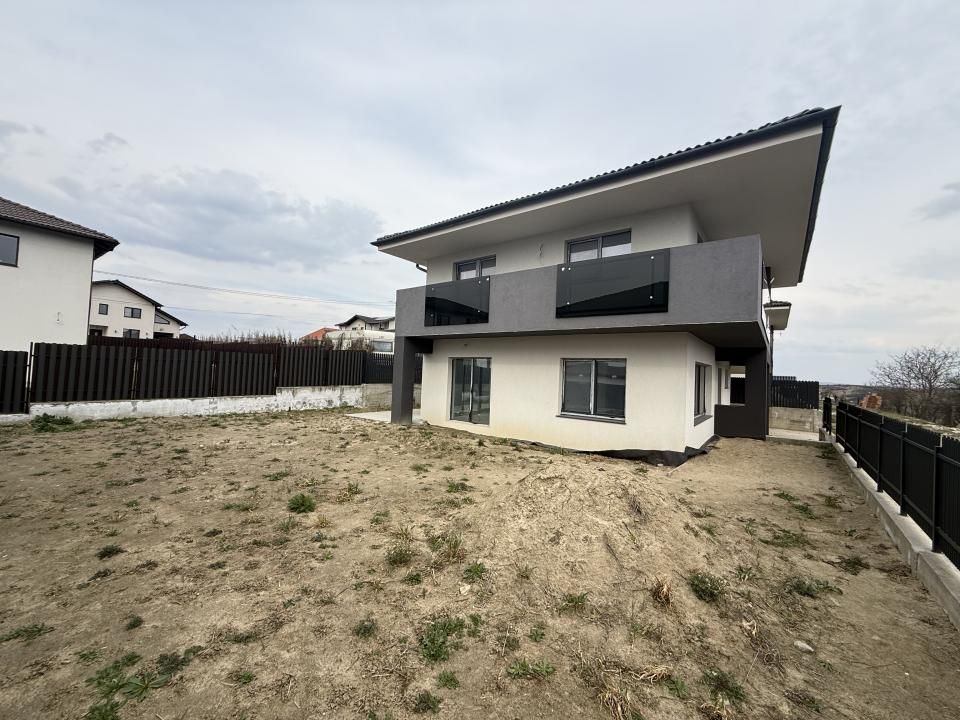 Casă individuală 120mp utilități, 380 teren, Dezmir – fotografia 3 din 18