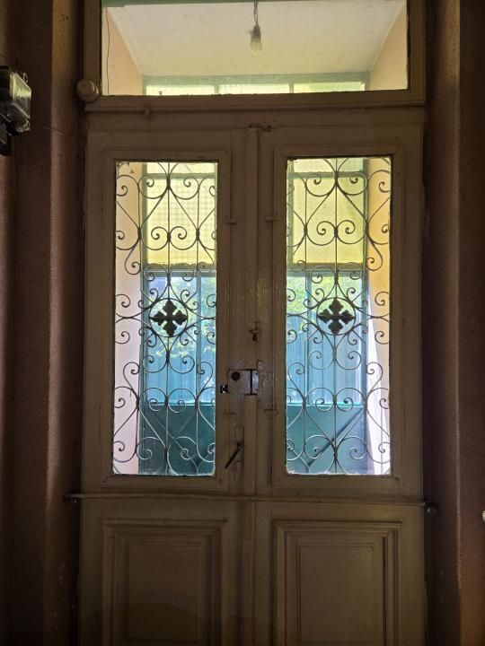Casă istorică în inima Galațiului – fotografia 27 din 50