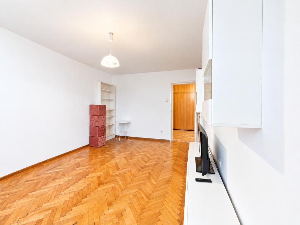 Vânzare apartament cu 3 camere, circular, Alexandru Vlahuță - zona Centrul Civic – fotografia 3 din 16