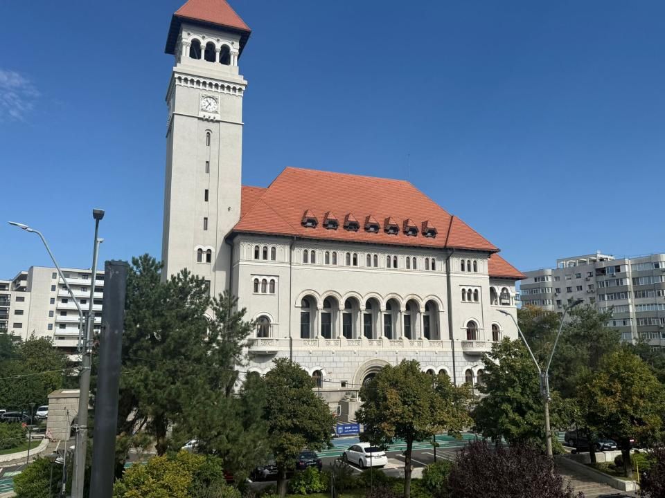 Birou spațios lângă Primăria sect 1, Banu Manta- Titulescu – fotografia 1 din 11