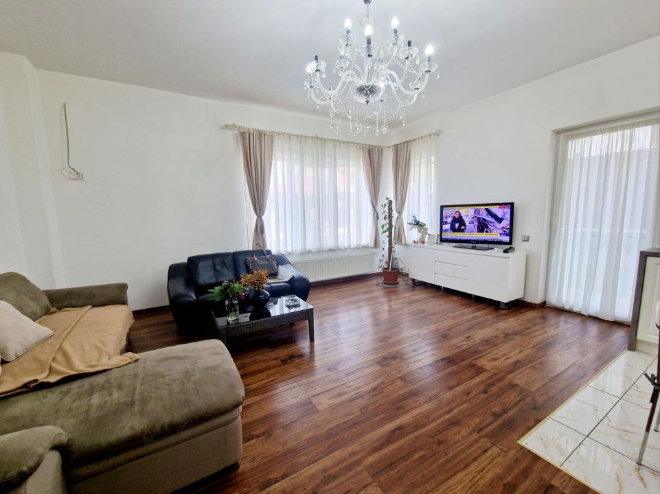 Casa de tip duplex la cheie pe strada Campului – fotografia 6 din 25