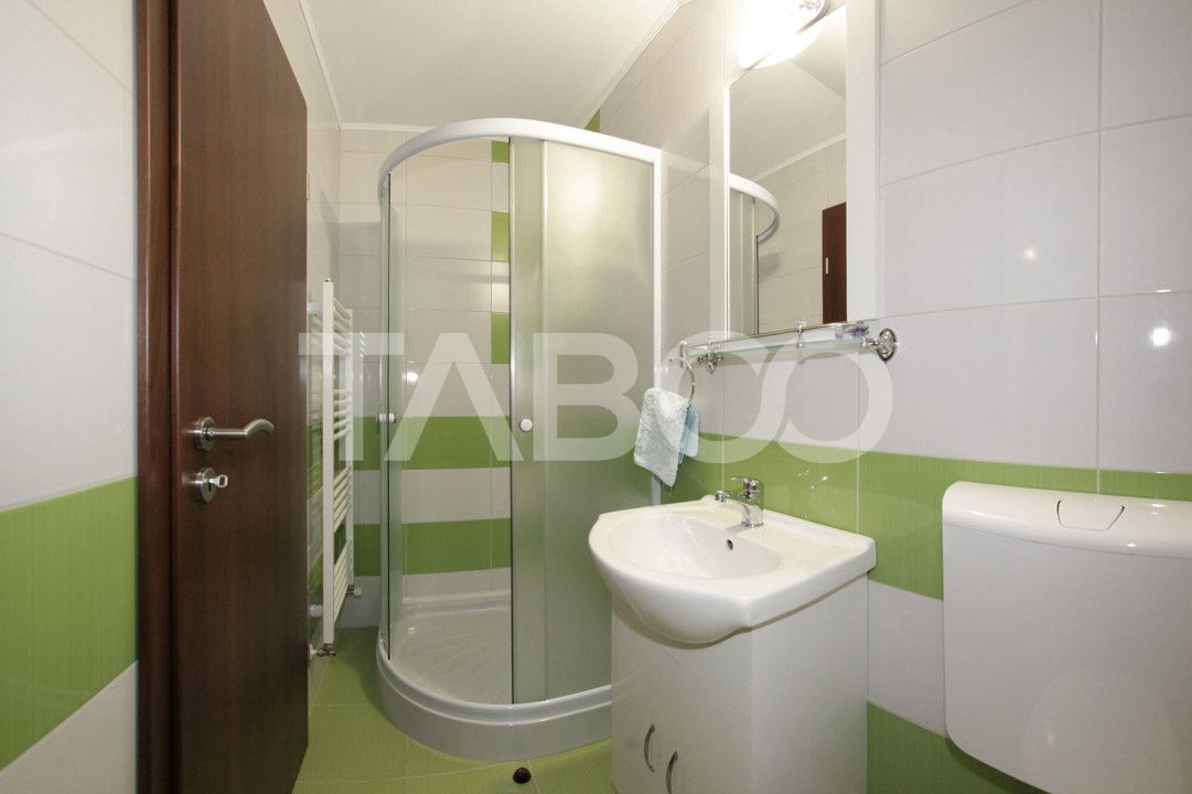 Pensiune de vanzare 10 camere 10 bai 343 mp utili Paltinis Sibiu – fotografia 17 din 19