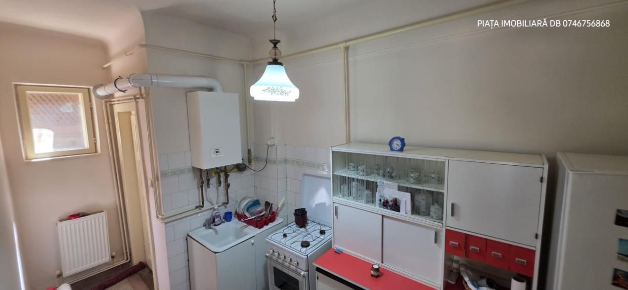 Casă Individuală cu Grădină, Livadă și Garaj– 148 mp/Teren 818 mp, Zona Centrală – fotografia 6 din 12