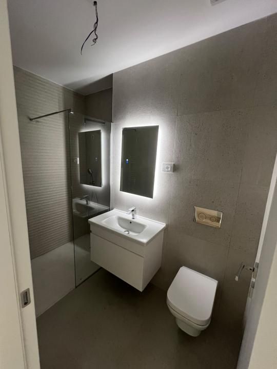 De vanzare: 3 camere premium – Complex The Level – Terasa – 3 bai – Parcar – fotografia 9 din 12