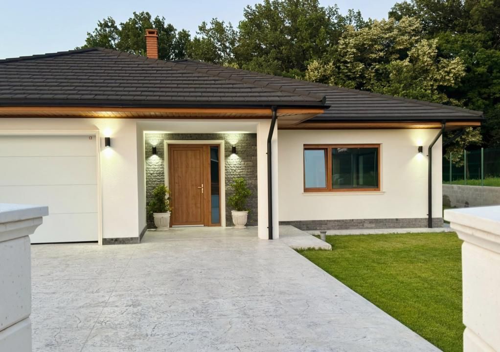Casă individuală cu 4 camere și 2 băi - 1000MP teren, Bârnova – fotografia 2 din 24