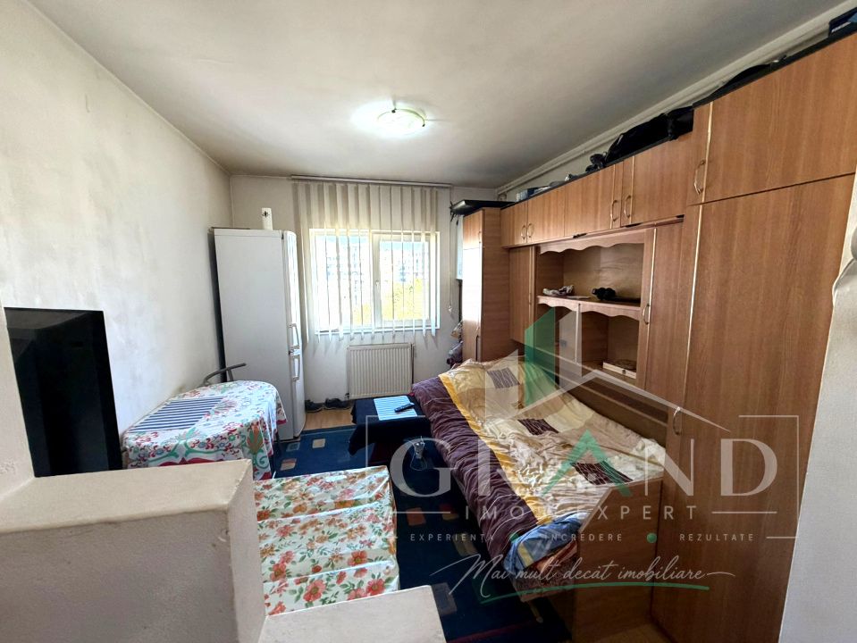 OPORTUNITATE DE INVESTIȚIE/GARSONIERĂ CU CENTRALĂ PROPRIE/MĂNĂȘTUR–CAL.FLORESTI – fotografia 4 din 10