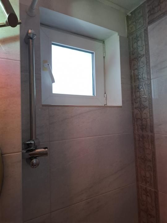 Vanzare apartament 4 camere | Titan - bloc tip H | langa metrou | etaj 3/4 | – fotografia 28 din 34