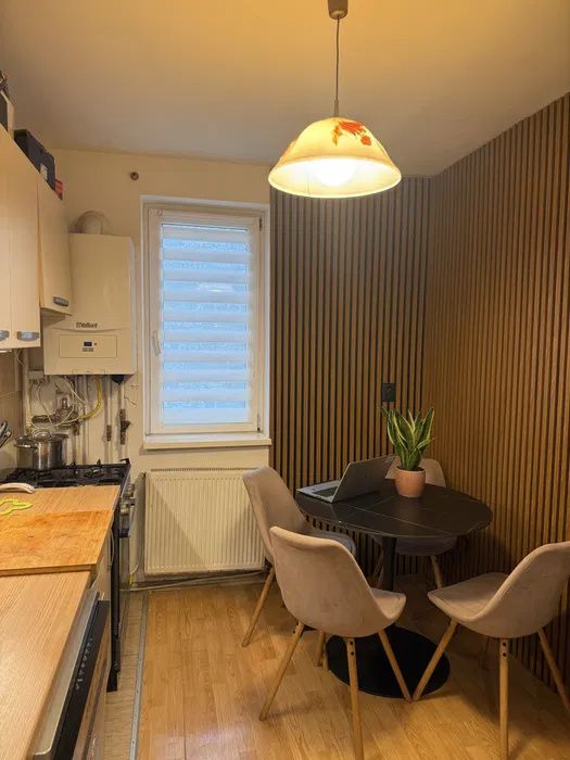 Apartament 3 camere, etaj 3, decomadat, Gheorgheni, Baisoara, Parking – fotografia 2 din 6
