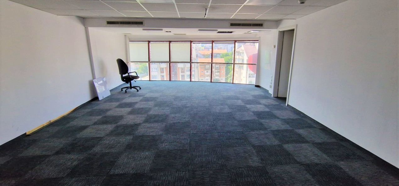 Spatiu de birouri cu panorama, Sigma Center – fotografia 8 din 13
