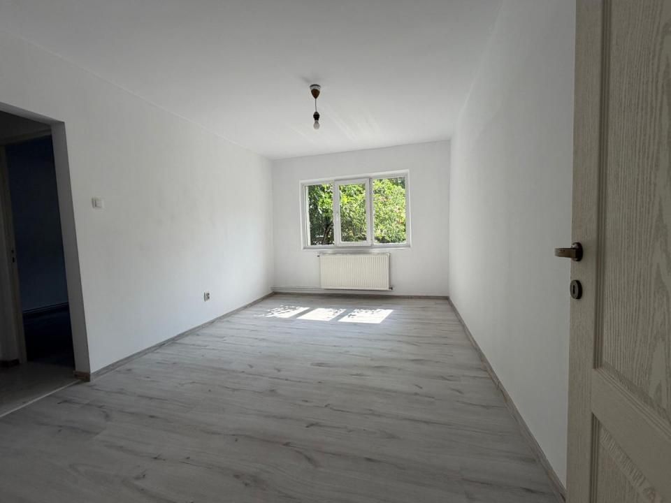 2 camere | centrala proprie | renovat complet | zona excelenta | – fotografia 1 din 7