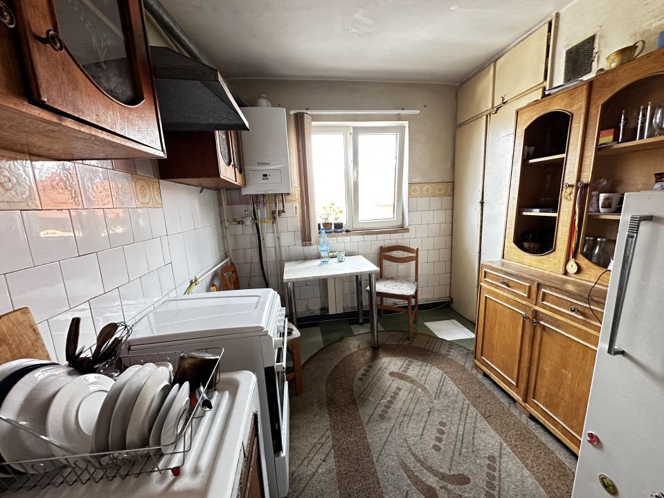 Apartament 3 Camere Vanzare CETATE Flanco Etaj 1, Nefinisat, Centrala Termopane – fotografia 10 din 16