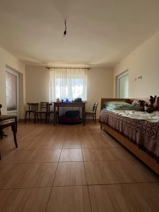 Casă cu 3 camere și teren 1.140 mp toate utilitățile, anexe și acces stradal – fotografia 9 din 20