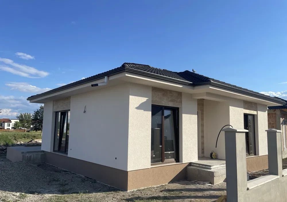 Casa Noua Alba Micesti 4 Camere 2 bai Terasa curte 400mp Teren Finisata la cheie – fotografia 3 din 15