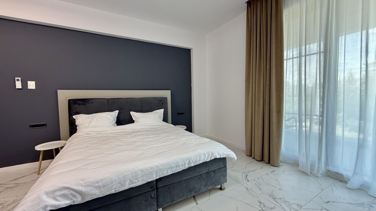 Studio in prima linie la mare, Sea On, Mamaia Nord, vedere catre mare – fotografia 19 din 21