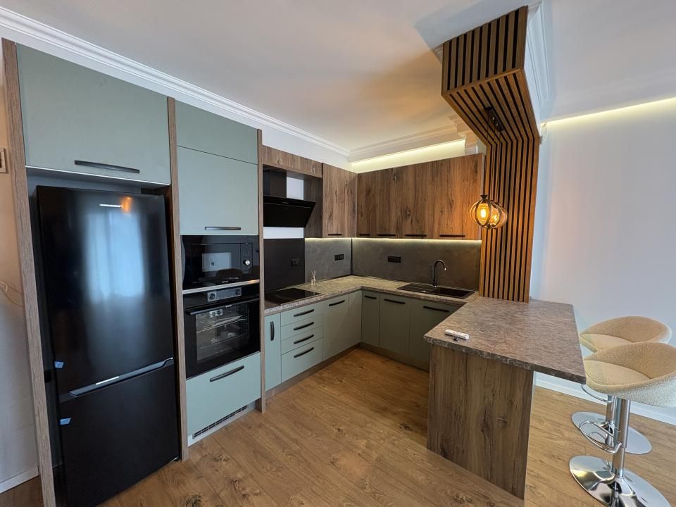 Apartament 2 camere  Eroilor Blocurile Albe.parcarea subterana inclusa in pret – fotografia 1 din 7