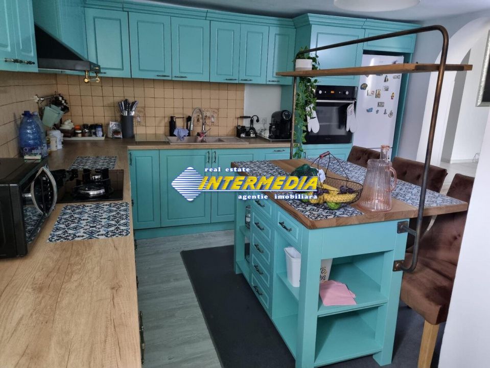 Casa P+E de vanzare recent renovata in Centru cu 680 mp teren – fotografia 7 din 35