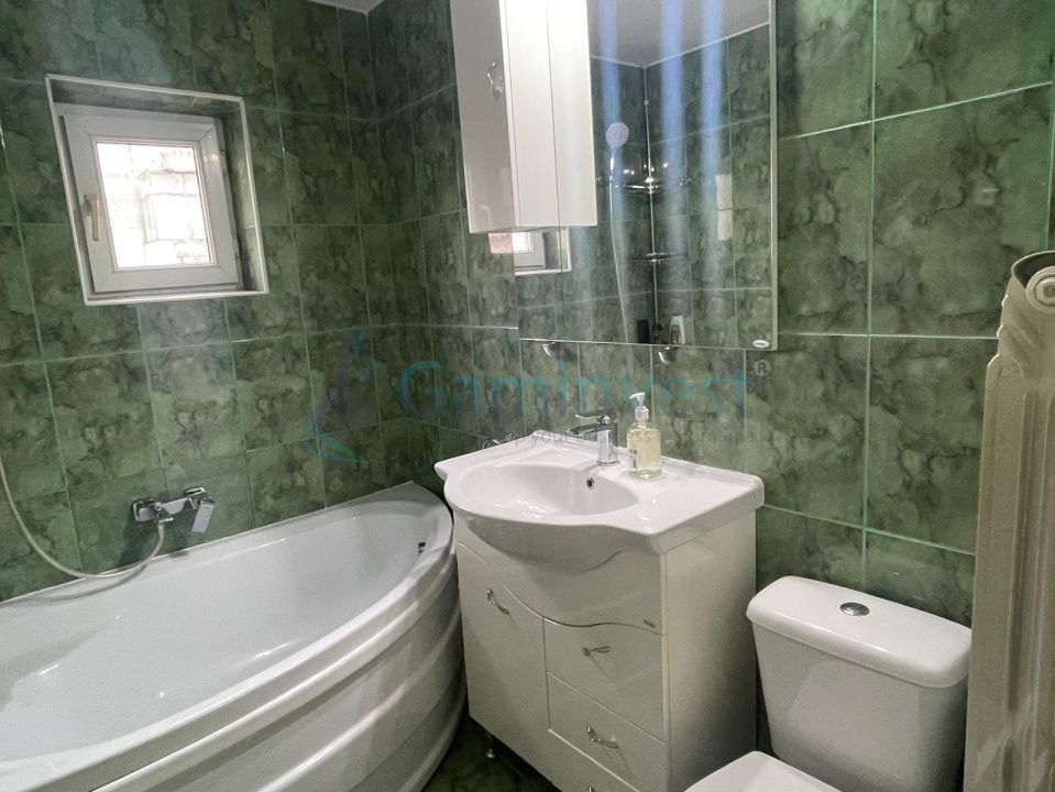 Apartament cu 3 camere de inchiriat si loc de parcare, Rogerius, Oradea – fotografia 12 din 16