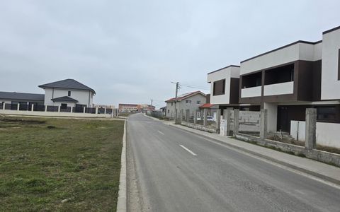 Vand teren in Cumpana zona stadion