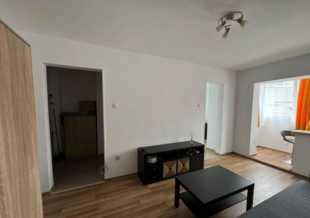 De vânzare – Garsonieră , UMF- Str. Louis Pasteur, Ideală pentru investiți – fotografia 3 din 7