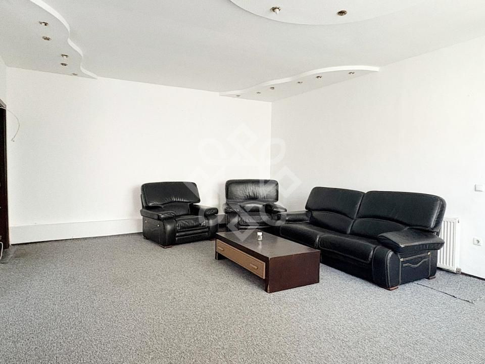 Apartament la casa, curte proprie, strada Nicolae Jiga, Oradea – fotografia 3 din 18