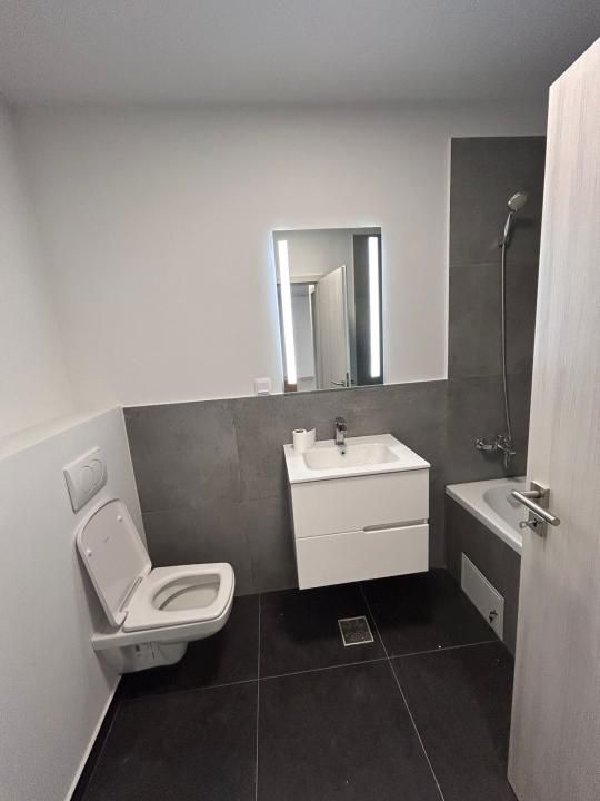 Apartamet 2 camere , Blocurile Albe EROILOR. – fotografia 6 din 8