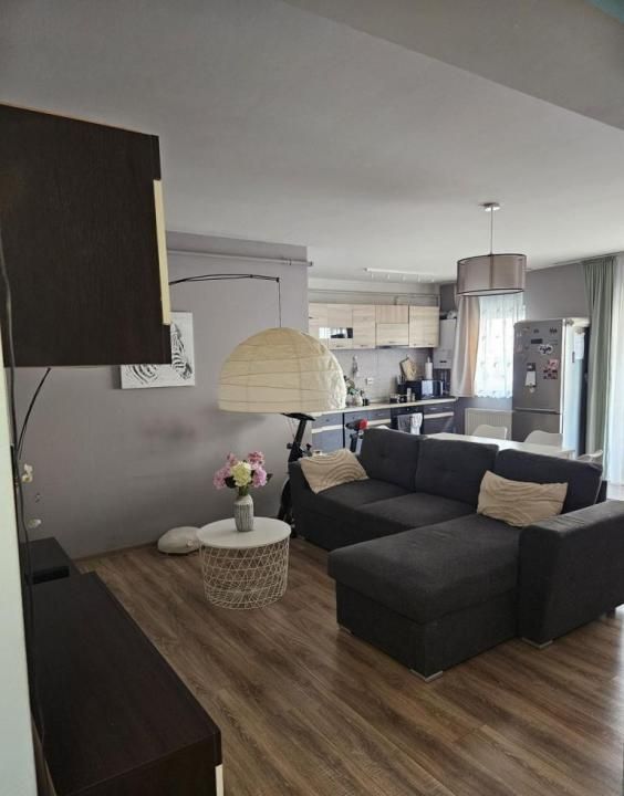 Apartament cu 2 camere la cheie , parcare zona Cetatii - Jysk – fotografia 3 din 8