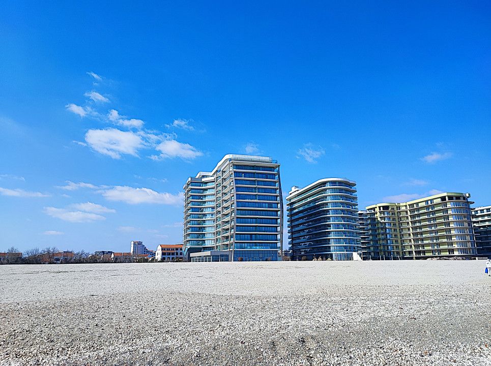 Apartamente de lux cu 3 camere, pe plaja ⛱ in Mamaia Nord – fotografia 2 din 52