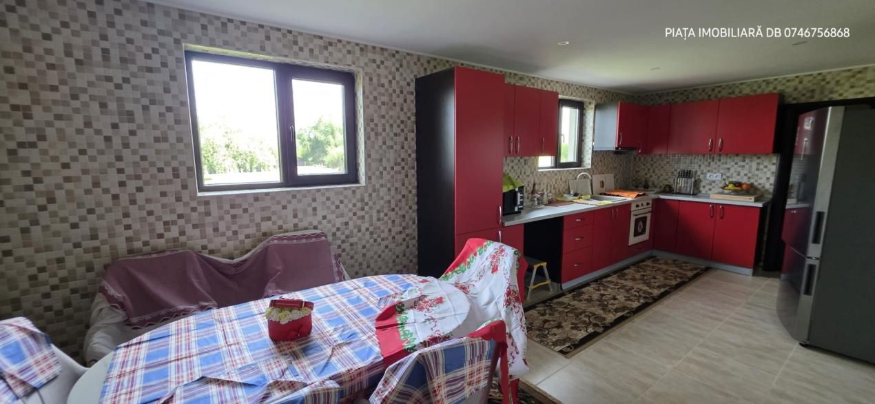 🏡 Vilă Impunătoare cu 9.800 mp Teren – Bungetu, Dâmbovița | Oază de Liniște – fotografia 4 din 23
