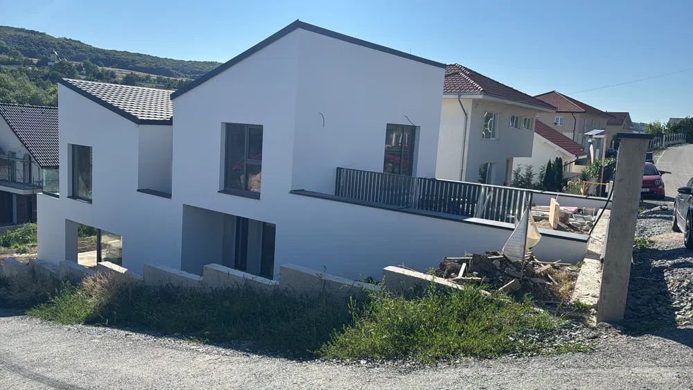 Casă modernă P+E, 137 mp utili, teren 500mp, terasă panoramică | Chinteni – fotografia 3 din 11