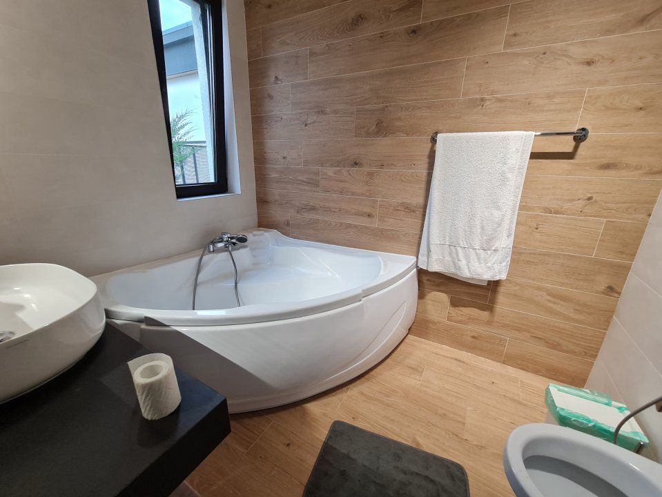 Vila - Cartierul Pădurea Băneasa – fotografia 9 din 13