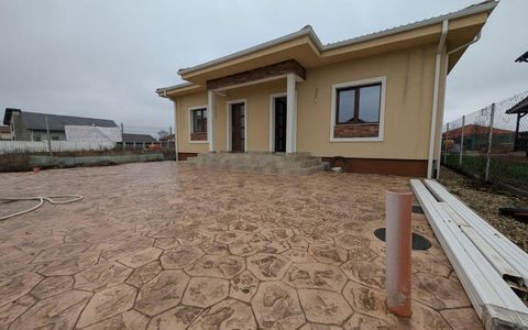 Duplex | Parter | Toate utilitatile | Finisaje premium | Curte generoasa