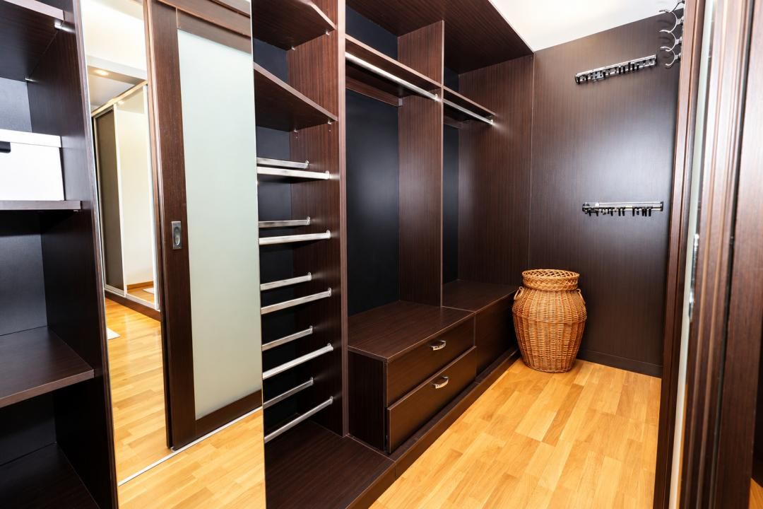 DUPLEX ÎN HERĂSTRĂU | 5 CAMERE | OFFICE | 3 BĂI | 4 BALCOANE | PARCARE 3 MAȘINI – fotografia 12 din 24