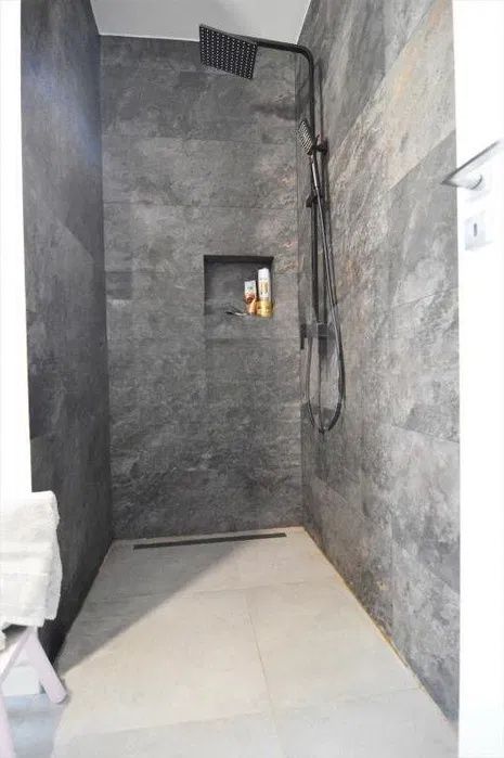 Casa individuala, 4 camere, 155 mp, 200 mp teren liber, 2 parcari, zona Iazului! – fotografia 7 din 8