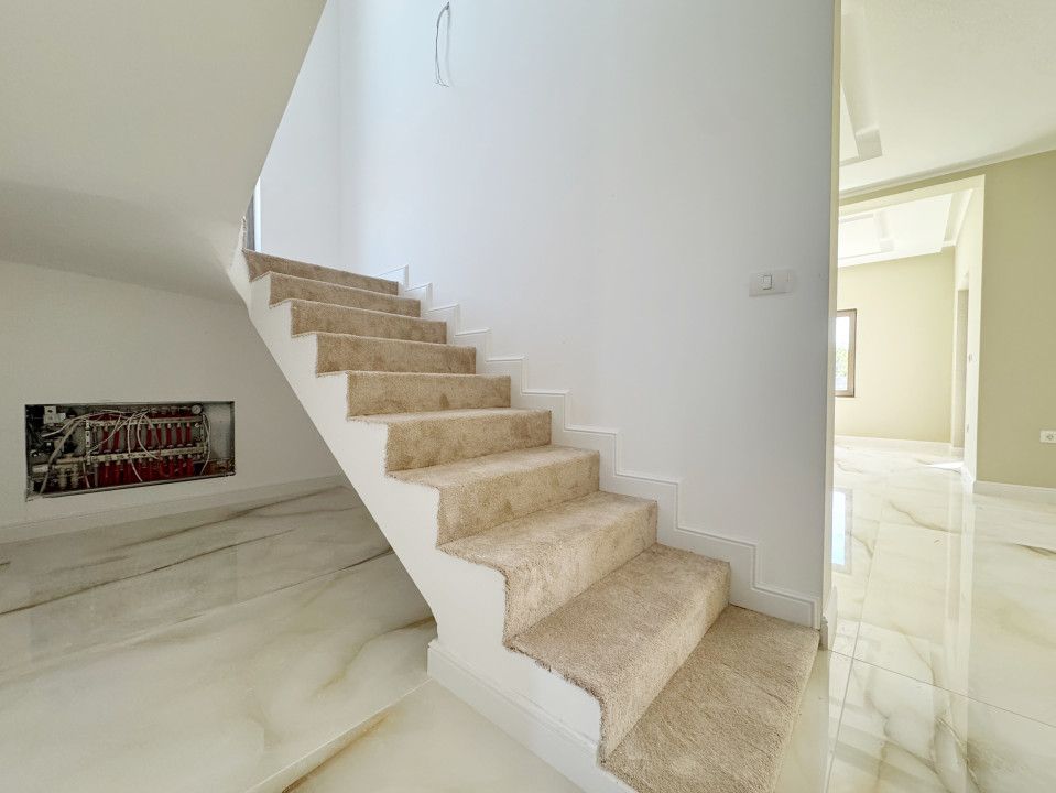 CASA INDIVIDUALA NOUA, 5 camere, 460 mp teren, 150 mp utili - Giroc – fotografia 14 din 20