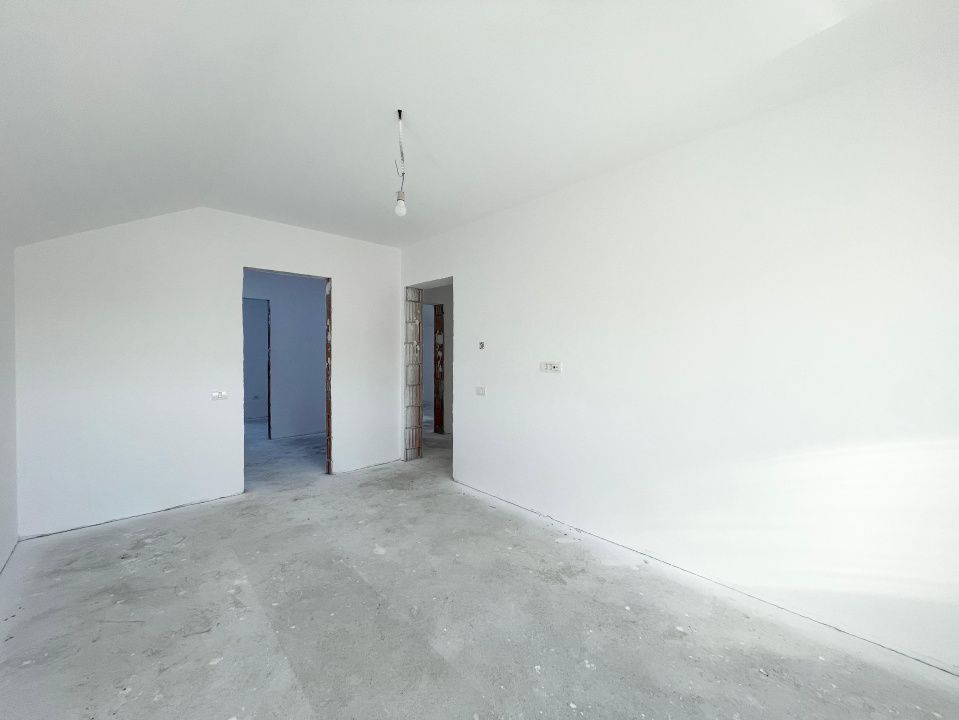 Duplex 4 camere zona excelenta - Mosnita Veche – fotografia 9 din 15