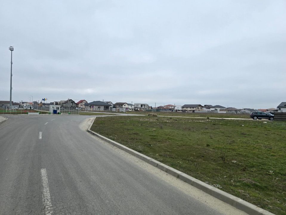 Vand teren in Cumpana zona stadion – fotografia 5 din 10