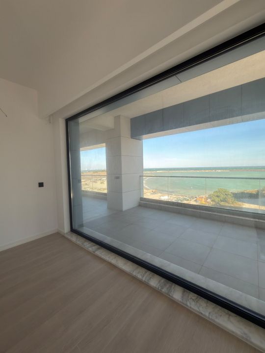 EXCLUSIVITATE Apartament PREMIUM CU VEDERE FRONTALĂ LA MARE – FALEZA NORD – fotografia 45 din 55
