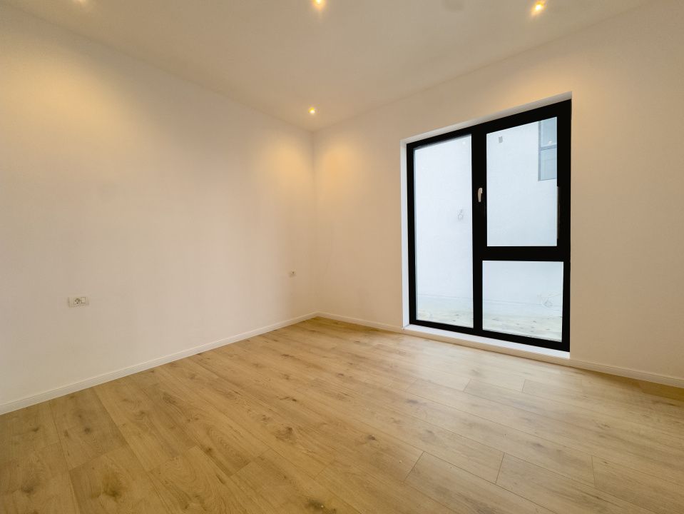 Casa de vanzare  in Valu lui Traian, pe partea dreapta, la CHEIE – fotografia 10 din 17