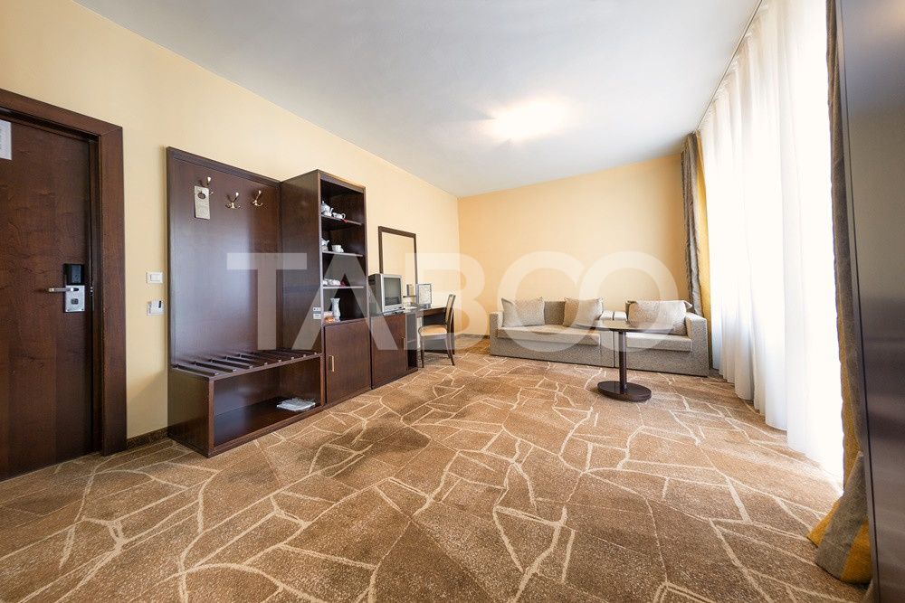 Hotel de 3* si 4* cu 64 de camere in Alba Iulia ultracentral – fotografia 10 din 37