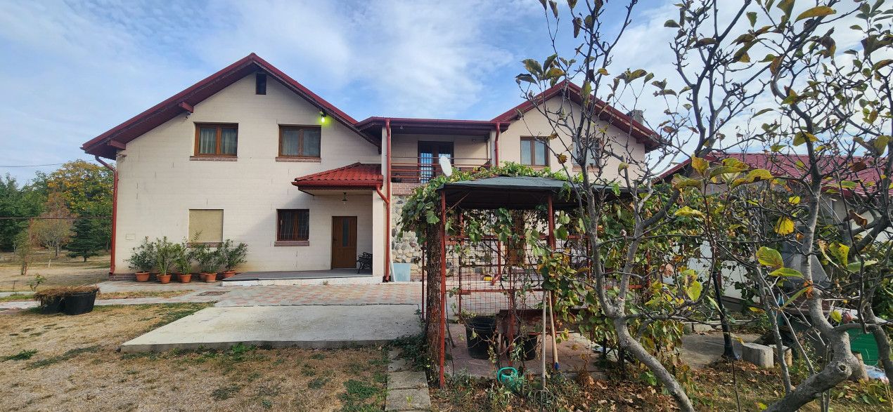 ✨[DOMENIU PRIVAT] Vilă deosebita în Inima Orașului Voluntari | Teren 2.500 mp |✨ – fotografia 29 din 48