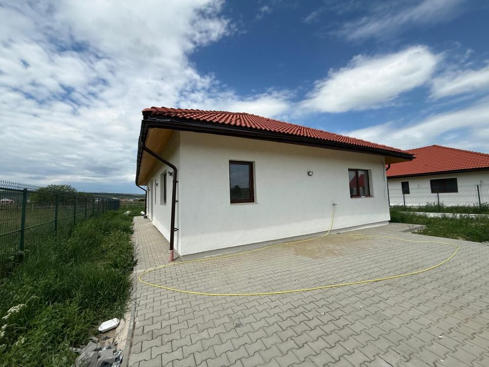 Casă individuală | Parter+Pod | teren 750 mp | Jucu de Mijloc – fotografia 2 din 18