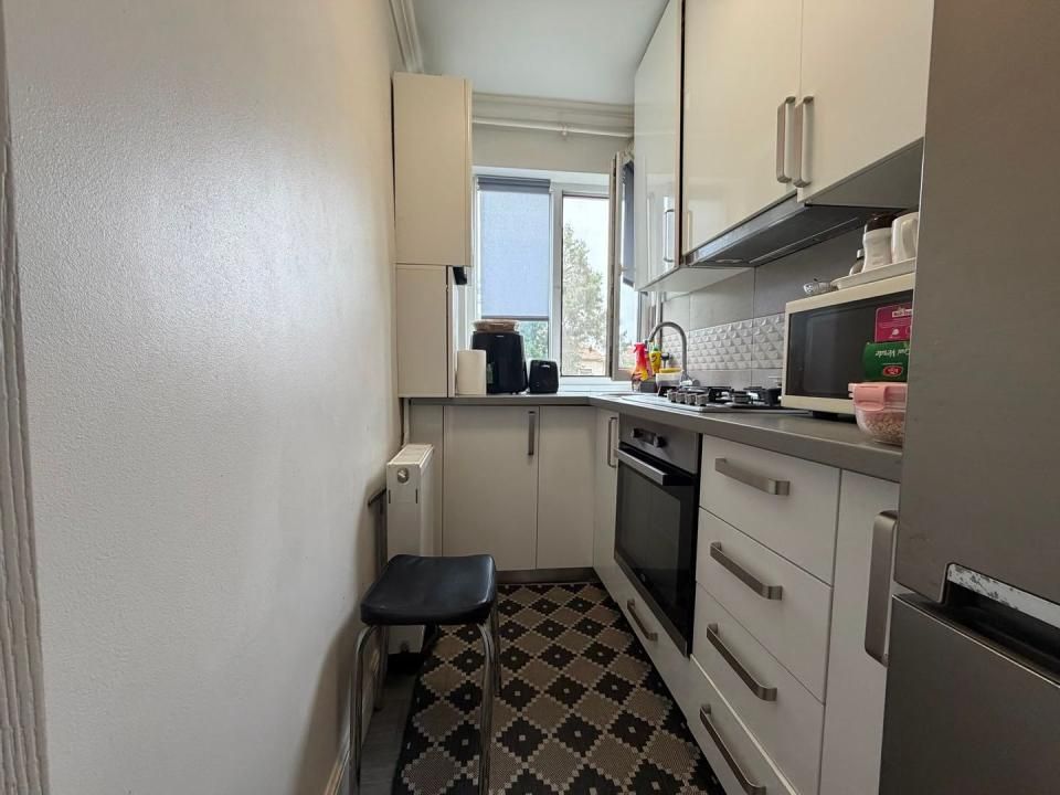 3 camere | etaj 1 | centrala proprie | mobilat,utilat | zona excelenta – fotografia 4 din 14