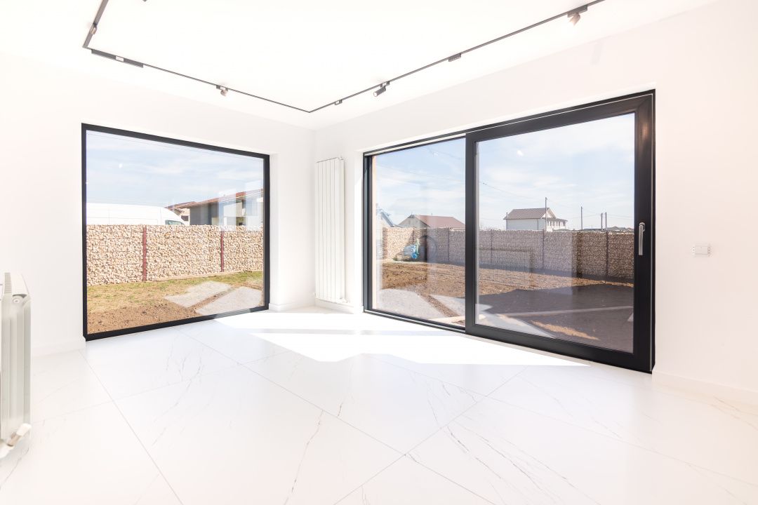 Casa moderna P+1  cu vedere la lac , Corbu – fotografia 9 din 53