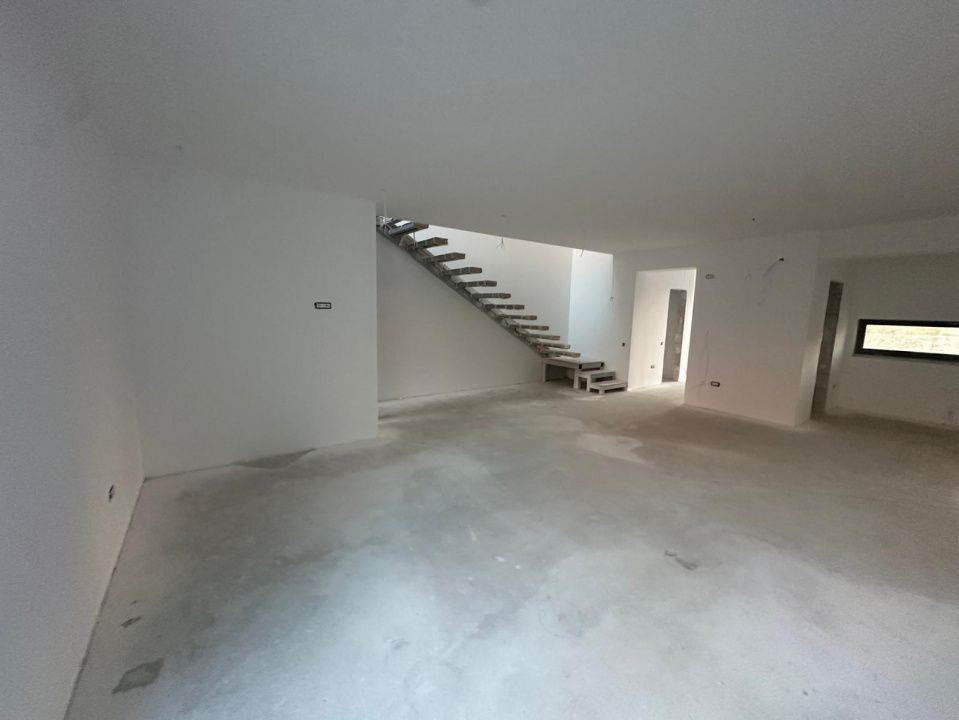 Vilă premium pe malul lacului | in zona Mamaia Nord | 0% Comision – fotografia 16 din 16