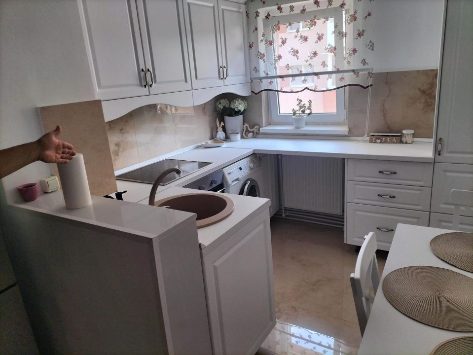 Apartament 3 camere 2 bai, parcare, CETATE mobilat si utilat complet – fotografia 14 din 14