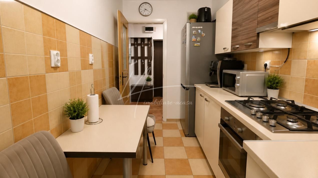 Garsoniera superba cu vedere la apus, bloc 2000, spatii renovate – fotografia 9 din 35