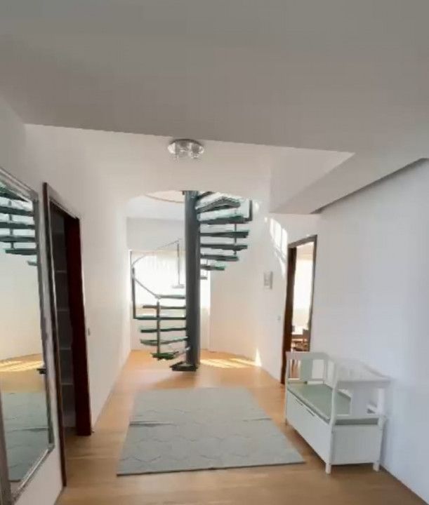 Apartament de vanzare Constanta zona Faleza Nord vedere frontala la Marea Neagra – fotografia 3 din 23