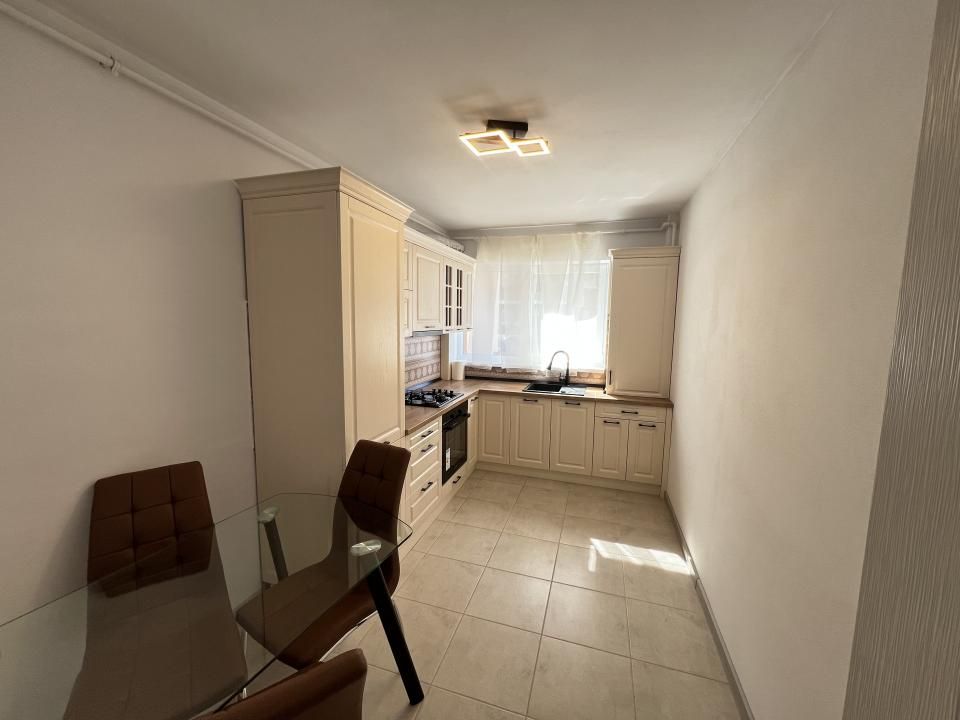 Apartament-2Camere-Decomandat-55.3mp-Mobilat-Utilat-Parcare-Bloc-Nou – fotografia 8 din 15